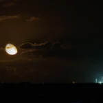 هل ستقوم SpaceX بالهبوط على القمر قبل 2030؟
