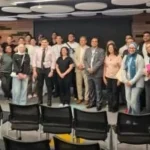 طلاب حاسبات عين شمس في المدرسة الصيفية بجامعة شرق لندن