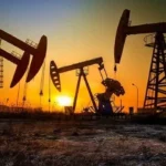 تراجع أسعار النفط بفعل جهود دبلوماسية لإنهاء الصراع