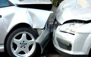 إصابات في بنها بسبب حادث سيارة ملاكي