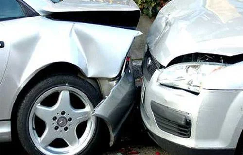 إصابات في بنها بسبب حادث سيارة ملاكي
