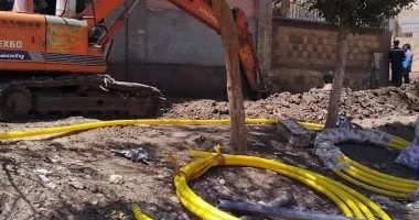 تنفيذ شبكة الغاز الطبيعي في قريتي كوم حلين والغنيمي