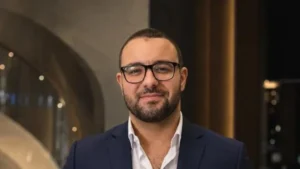 أيمن كامل يمثل مصر في بطولة إفريقيا لكمال الأجسام 2026