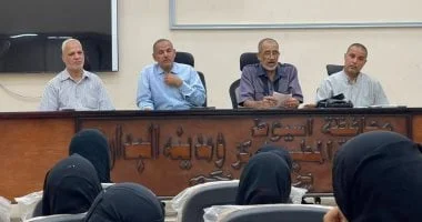 افتتاح 24 فصلاً جديداً لمحو الأمية في أسيوط