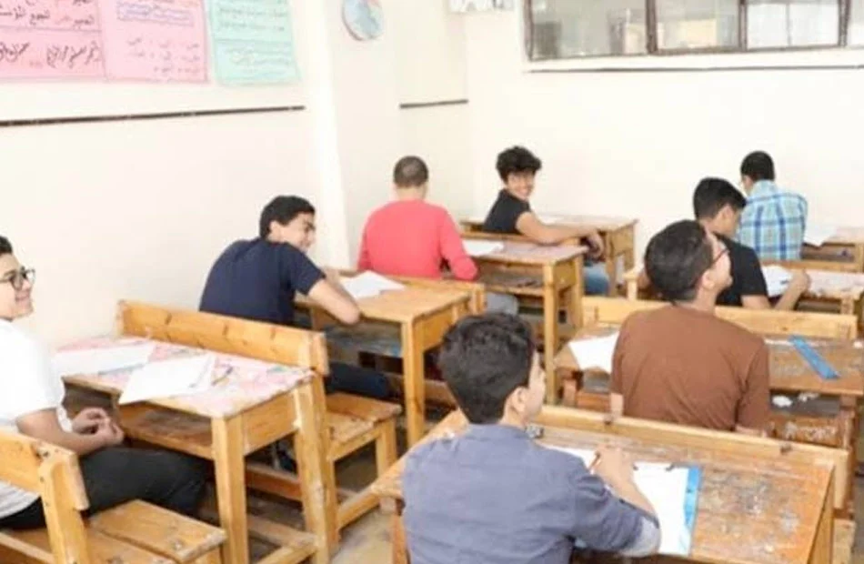 متابعة سير امتحانات الدور الثاني للشهادة الإعدادية في القاهرة