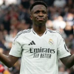 آرسنال يخطط للتعاقد مع فينيسيوس جونيور من ريال مدريد