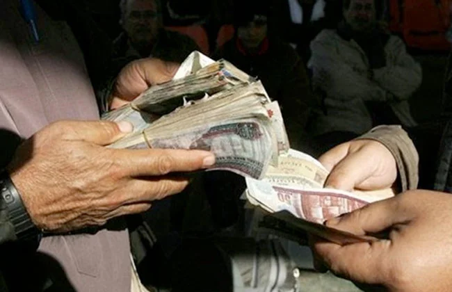 تأجيل محاكمة متهمين في قضية رشوة مصلحة الضرائب إلى 29 سبتمبر
