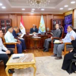 محافظ كفرالشيخ يستمع لشكاوى المواطنين ويبحث الحلول