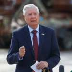 لقطات غير منشورة تكشف ضغوط ليندسي غراهام للحرب على إيران