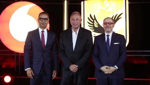 الأهلي يوقع أكبر عقد رعاية واستثمار في تاريخه
