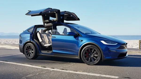 تسلا تنهي إنتاج Model S وModel X لبدء عصر روبوتات أوبتيموس