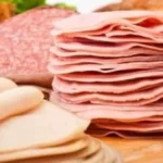طريقة عمل لانشون اللحمة في المنزل بدون مواد حافظة